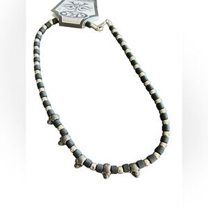 Killer beads brand Silver and Gray Beaded skulls Necklace